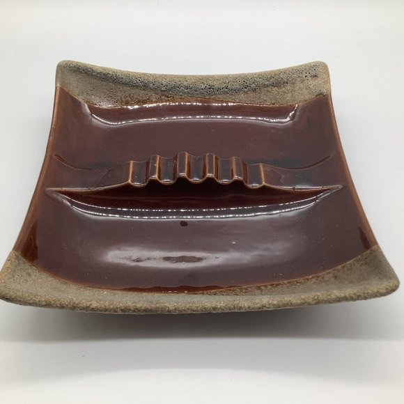 Royal Haegar Brown Earth Art Pottery Vintage Ashtray - Picture 4 of 11